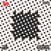 Interlock (Pasco) 20x20 cm · SQ22-255 · Offset Lattice, Centre Medallion - Contrast, 350 cm