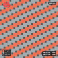 Interlock (Pasco) 20x20 cm · SQ22-436 · Offset Lattice, Rows - Sunset Slate