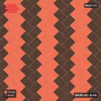 Interlock (Pasco) 20x30 cm · RC23-112 · Stepped Chevron (3:2), Chevron Stripes, 42H Kerb Frame