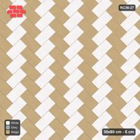 Interlock (Pasco) 30x60 cm · RC36-27 · Diagonal herringbone in 42H kerb frame