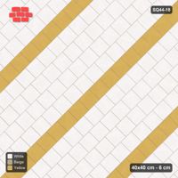 Interlock (Pasco) 40x40 cm · SQ44-18 · Diagonal Running in Kerb Frame