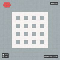 Interlock (Pasco) 40x40 cm · SQ44-185 · Triple Course Border with Accent Squares Field
