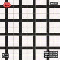 Interlock (Pasco) 40x40 cm · SQ44-507 · Panel Grid 2x2, Dark Plank Lines, 440 cm - Contrast