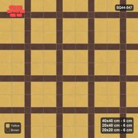 Interlock (Pasco) 40x40 cm · SQ44-547 · Panel Grid 2x2, Dark Plank Lines, 440 cm - Harvest