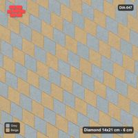 Interlock (Pasco) 14x21 cm · DIA-047 · Native Interlock 60 deg - single-file stripes across the lattice, kerb frame