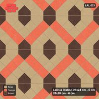 Interlock (Pasco) 28x24 cm · LAL-223 · House-Pair Columns with Diamonds - diagonal bands with accent and band-colour pairs matched, turned 90 deg, kerb frame