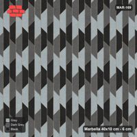 Interlock (Pasco) 40x10 cm · MAR-169 · Upright Cube Illusion Trio - Graphite Scale with Kerb Frame