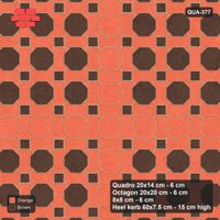 Interlock (Pasco) 20x14 cm · QUA-377 · Quadro-Octagon-8x8 grid, octagon cross (Burnt Clay), Heel kerb 75x150x600 kerb