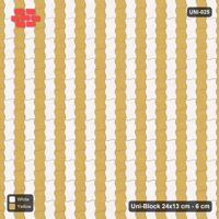 Interlock (Pasco) 24x13 cm · UNI-025 · Diamond checkerboard, quarter-turn lay, kerb frame