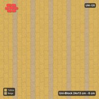 Interlock (Pasco) 24x13 cm · UNI-125 · Alternating vertical courses (2-1-1), quarter-turn lay (Desert Sun)