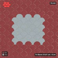 Interlock (Pasco) 21x21 cm · TRI-020 · Central scale medallion, kerb frame