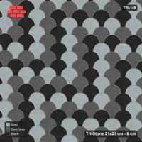 Interlock (Pasco) 21x21 cm · TRI-146 · Narrow chevron tumbling, kerb frame - Graphite Scale