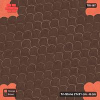 Interlock (Pasco) 21x21 cm · TRI-197 · Corner squares, turned 45 deg - Burnt Clay